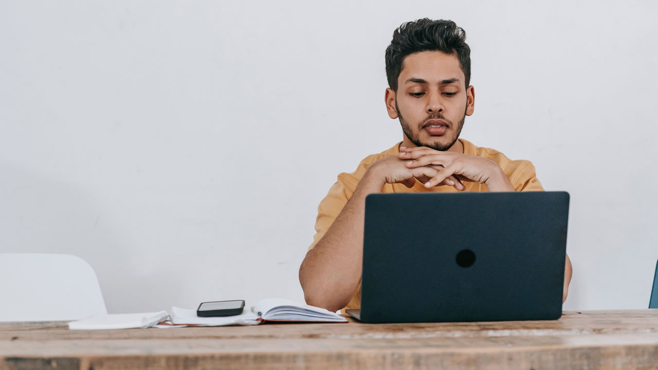 Form 2290 Deadline Countdown: A Final-Week Filing Guide for Truckers
